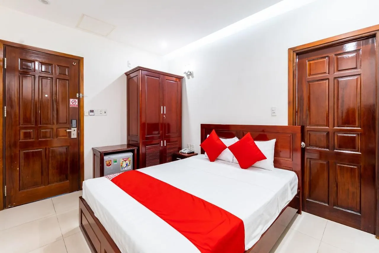 Gold Summer Hotel 1 Son Tra